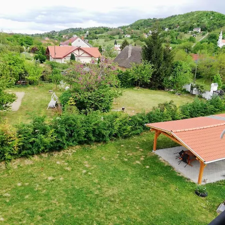 Guest house Lotuszvirag Vendeghaz